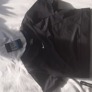 Nike Aeroadapt Black Top